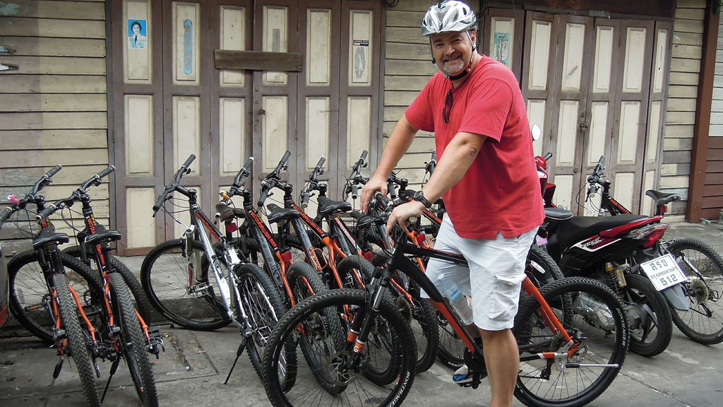 bangkok bike tour
