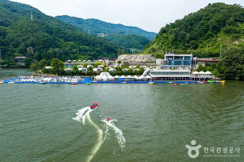 가평 호수 전경