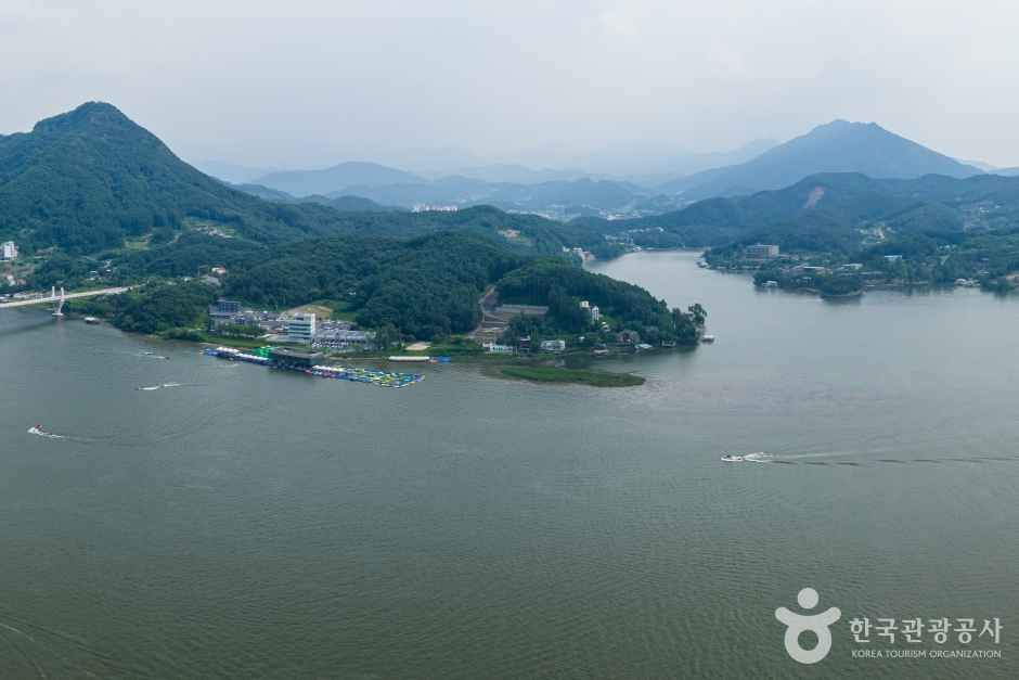 가평 호수 전경
