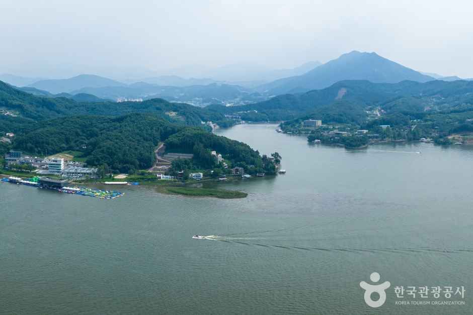 가평 호수 전경