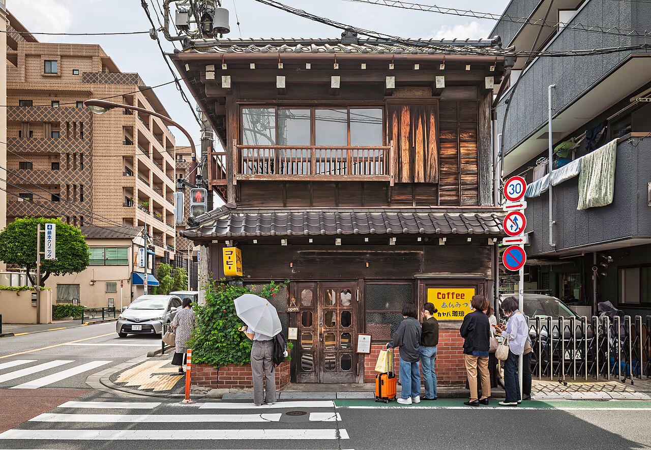 Kayaba Coffee vintage interior
