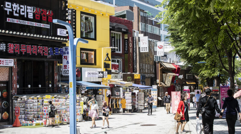 "2026년 오픈?"…가성비 갑 서울 마포 마이미 호텔과 주변 맛집 5선 - 홍대 거리 야경