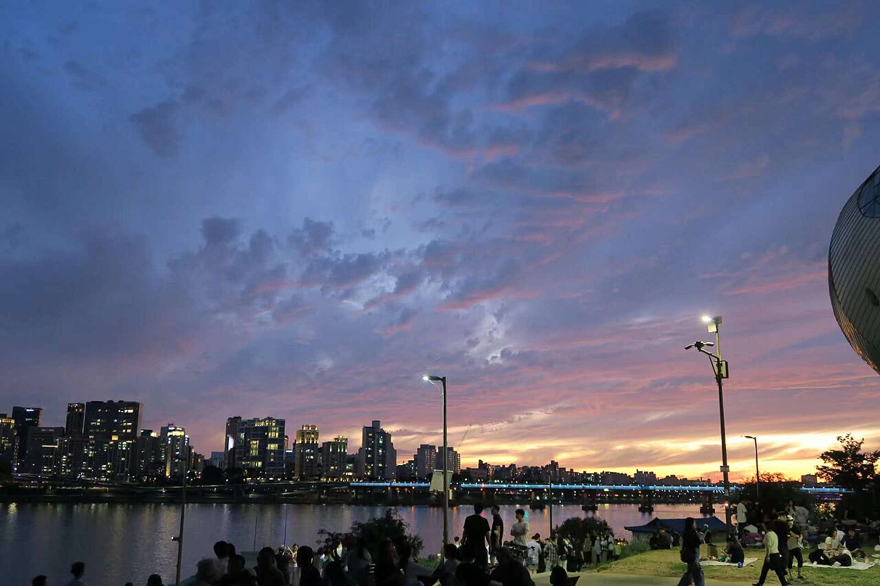 Seoul Han river night view